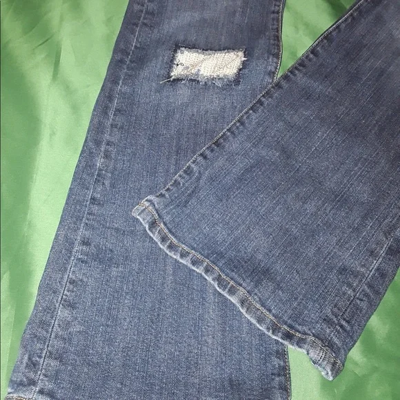 SEVEN7 Distressed Patch Jeans - Picture 5 of 8